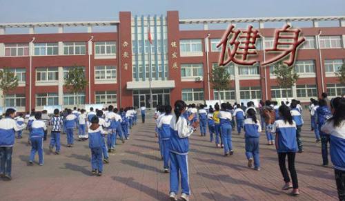 如何在比赛中发现和发展球员潜力_2